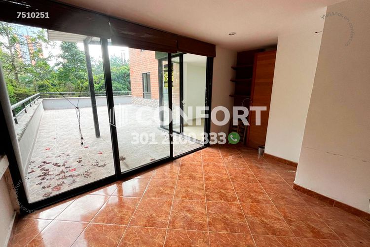 Apartamento de 3 alcobas en arriendo en Las Lomas No.2, Medellín, 158 m² · foto 6 de 24