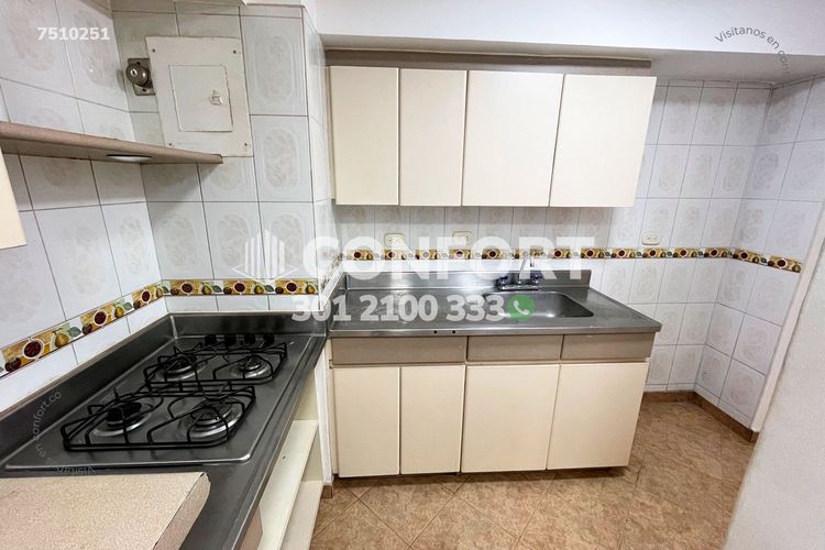 Apartamento de 3 alcobas en arriendo en Las Lomas No.2, Medellín, 158 m² · foto 10 de 24