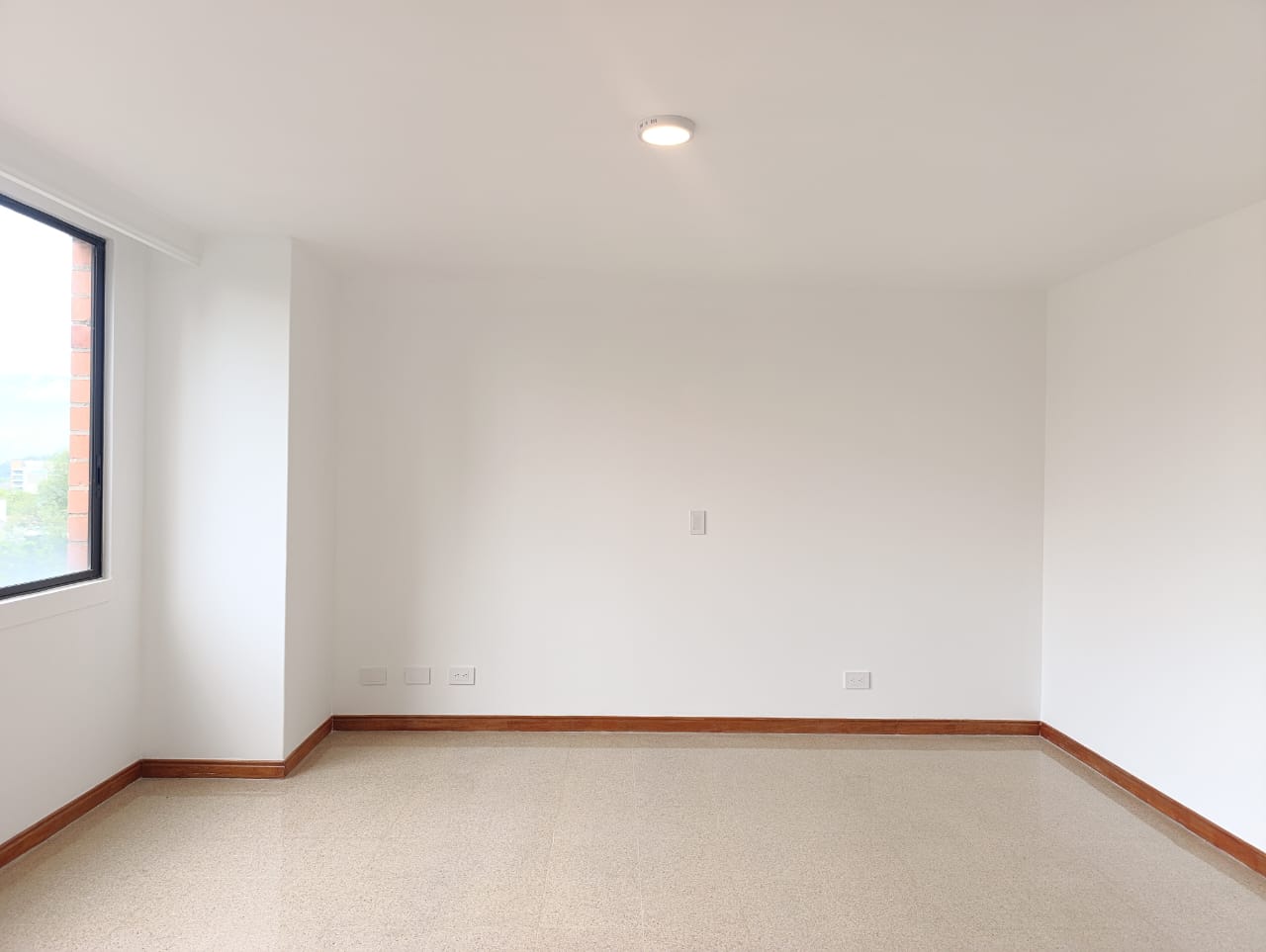 Apartamento en arriendo en El Poblado, Medellín · foto 7 de 19