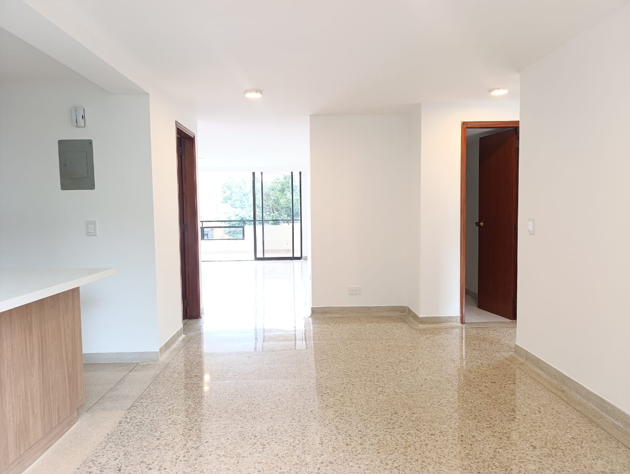 Apartamento en arriendo en El Poblado, Medellín · foto 9 de 19