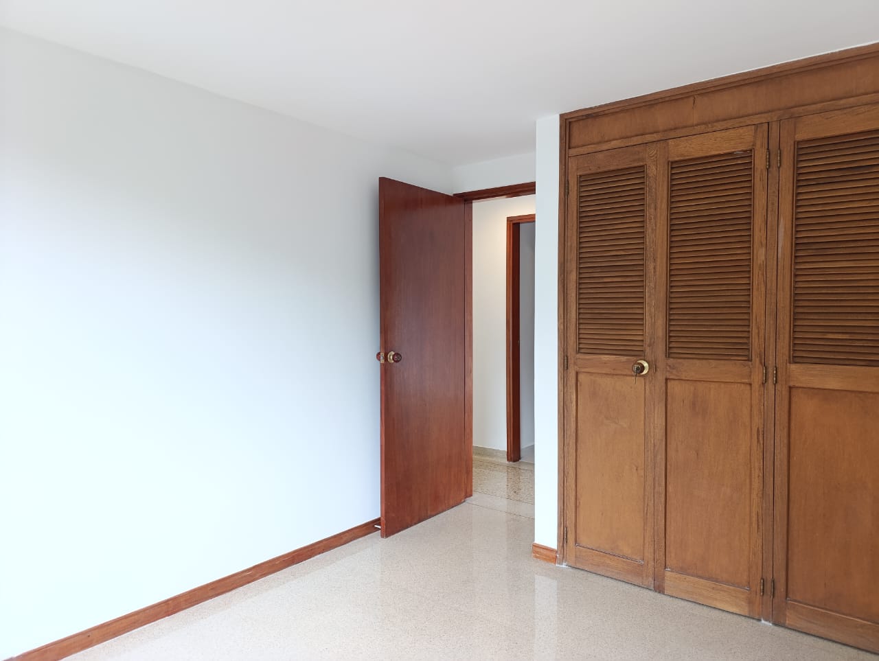 Apartamento en arriendo en El Poblado, Medellín · foto 14 de 19