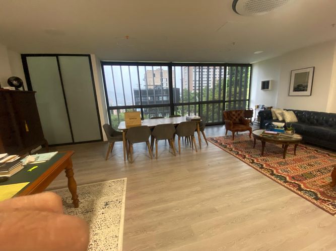 Oficina en arriendo en El Poblado, Medellín, 65 m² · foto 6 de 13
