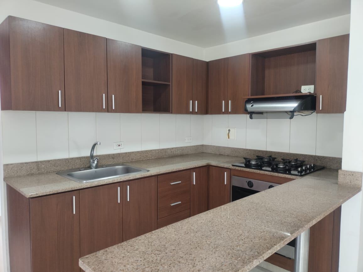 Apartamento en arriendo en Loma Benedictinos, Envigado · foto 6 de 17