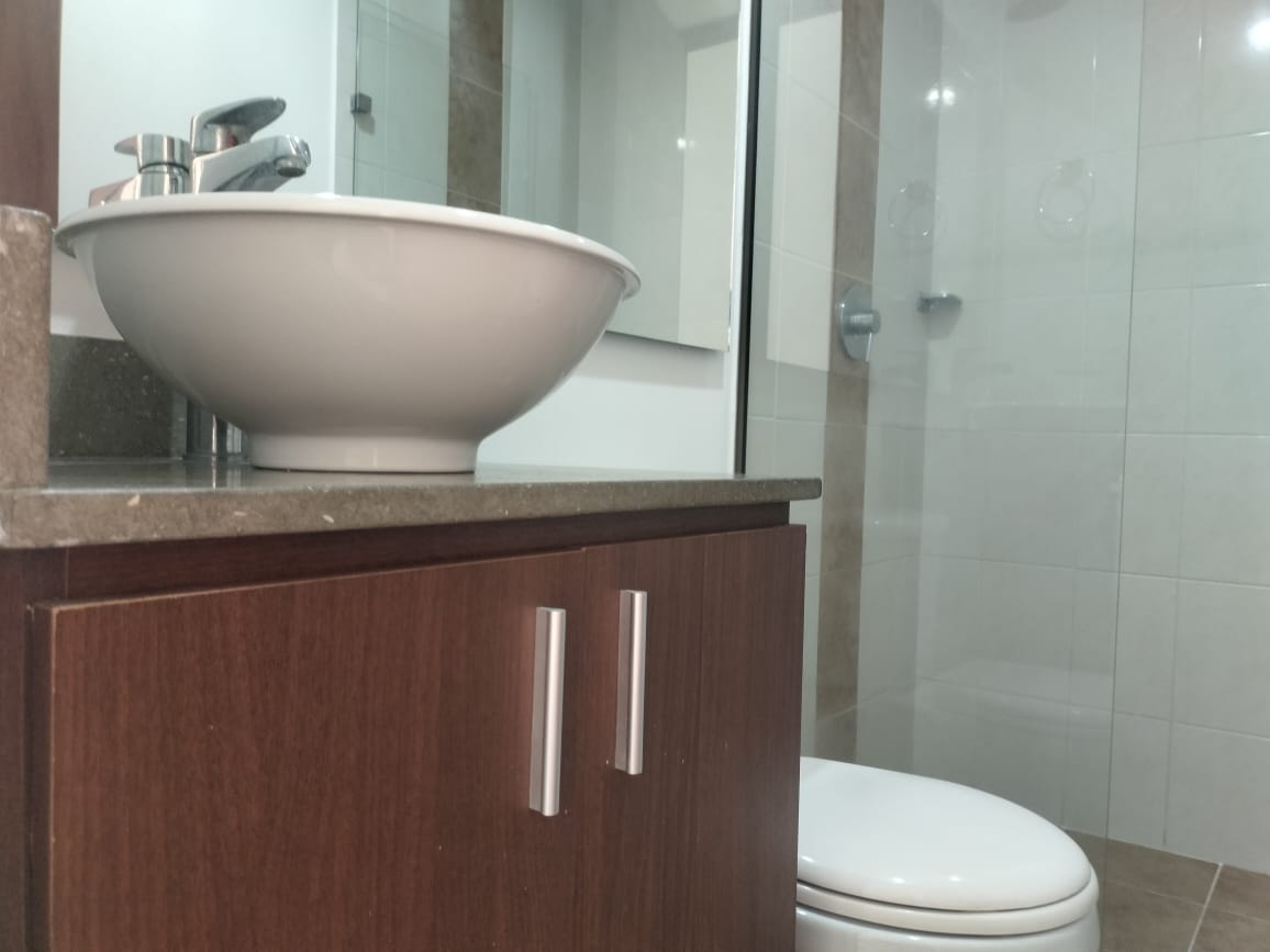 Apartamento en arriendo en Loma Benedictinos, Envigado · foto 17 de 17