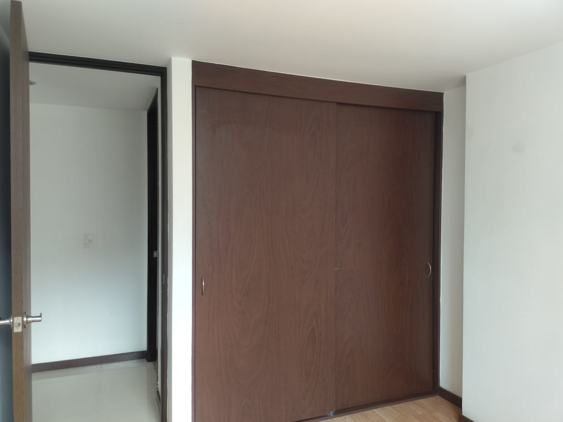 Apartamento en arriendo en Loma Benedictinos, Envigado · foto 13 de 17