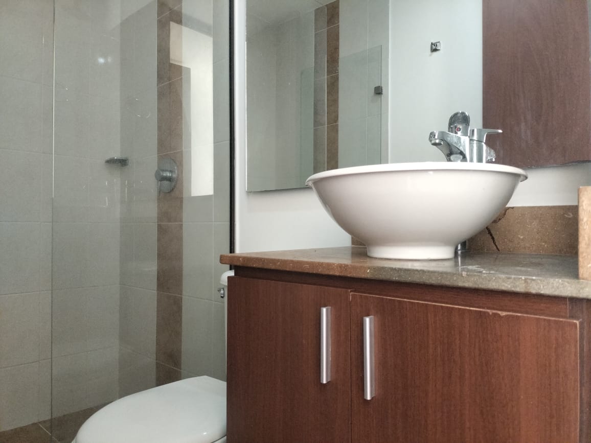 Apartamento en arriendo en Loma Benedictinos, Envigado · foto 16 de 17