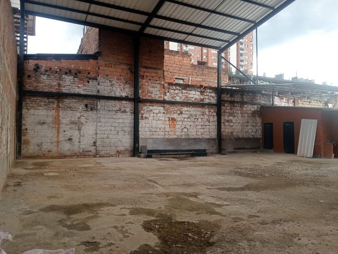 Bodega en arriendo en Naranjal, Medellín, 340 m² · foto 7 de 16