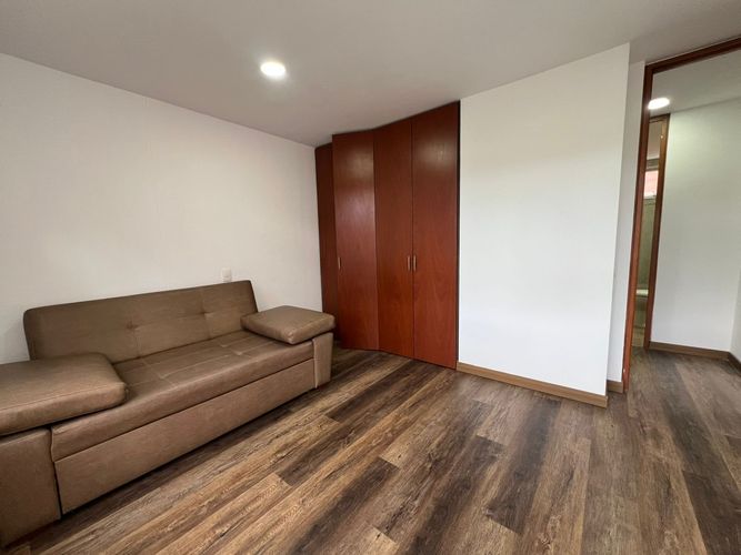 Apartamento de 2 alcobas en arriendo en Cumbres, Envigado, 97 m² · foto 9 de 16