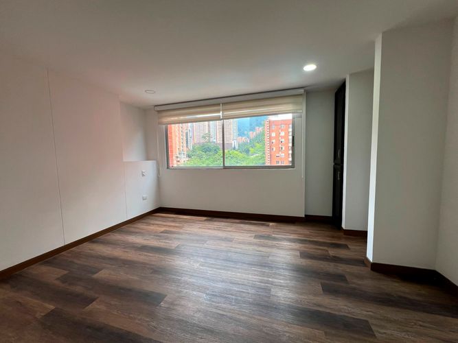 Apartamento de 2 alcobas en arriendo en Cumbres, Envigado, 97 m² · foto 10 de 16
