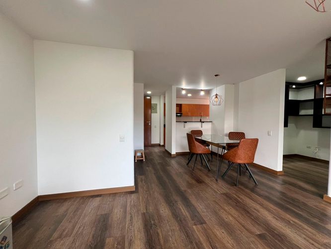 Apartamento de 2 alcobas en arriendo en Cumbres, Envigado, 97 m² · foto 4 de 16