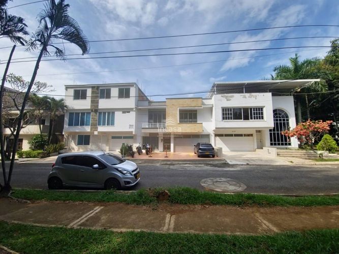 Casa de 5 alcobas en venta en El Ingenio, Cali, 360 m² · foto 7 de 12