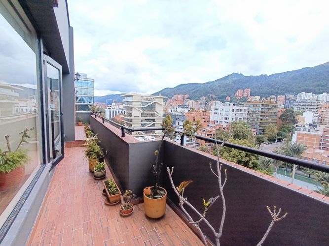 Apartamento de 3 alcobas en venta en Chapinero, Bogotá, 223 m² · foto 11 de 24