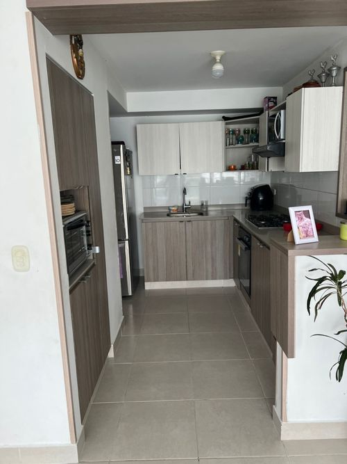 Apartamento en venta en Valle Del Lili, Cali · foto 10 de 24