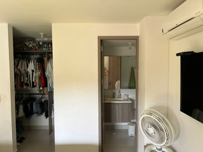 Apartamento en venta en Valle Del Lili, Cali · foto 13 de 24