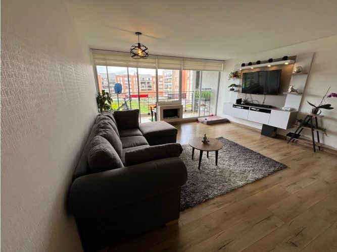 Apartamento de 3 alcobas en venta en Modigliani, Cajicá, 105 m² · foto 2 de 24