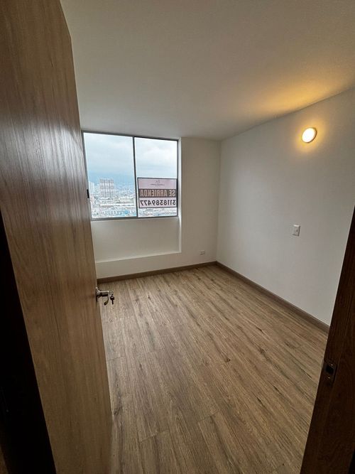 Apartamento de 2 alcobas en arriendo en Corredor Ferreo Del Sur, Bogotá, 40 m² · foto 8 de 12