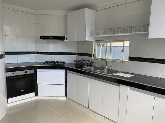 Casa de 8 alcobas en venta en Vanguardia, Villavicencio, 555 m² · foto 6 de 24