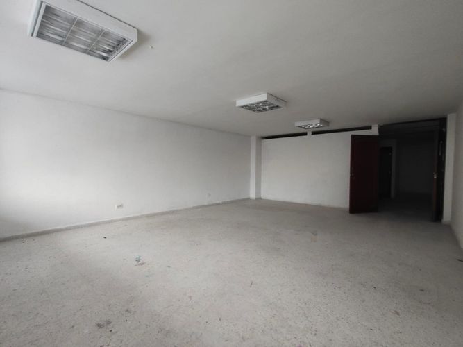 Local en venta en San Vicente, Cali, 117 m² · foto 13 de 15