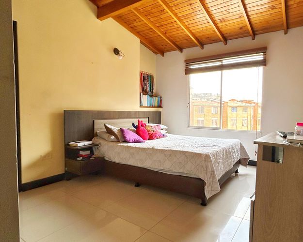 Apartamento en venta en El Poblado, Medellín · foto 5 de 9