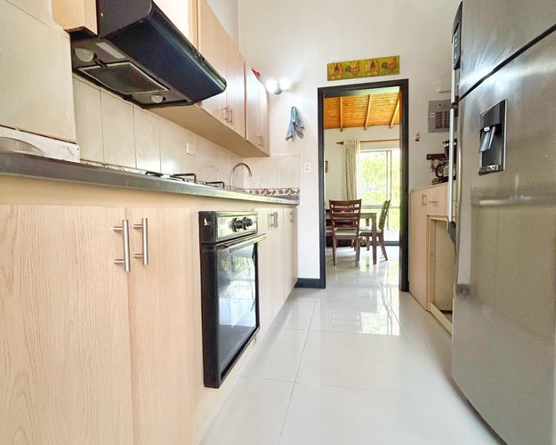 Apartamento en venta en El Poblado, Medellín · foto 4 de 9