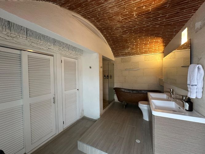 Casa de 5 alcobas en venta en San Diego, Cartagena, 375 m² · foto 17 de 24
