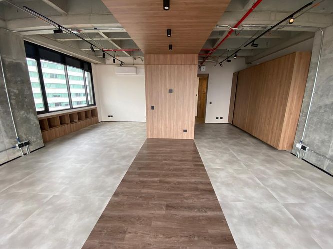 Oficina en arriendo en Patio Bonito, Medellín, 62 m² · foto 5 de 16