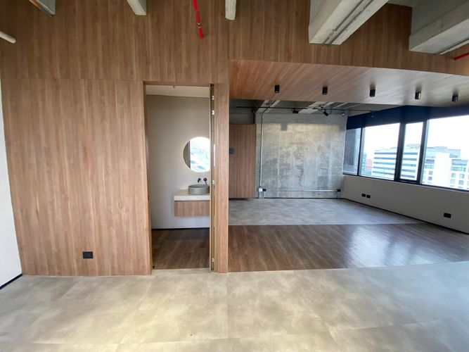 Oficina en arriendo en Patio Bonito, Medellín, 62 m² · foto 9 de 16