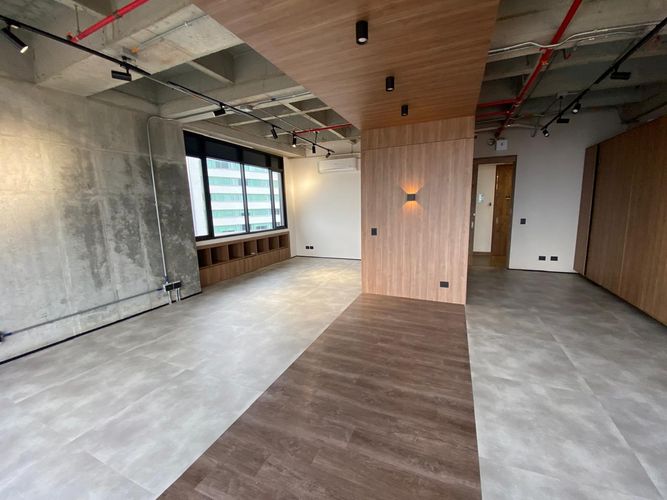 Oficina en arriendo en Patio Bonito, Medellín, 62 m² · foto 11 de 16