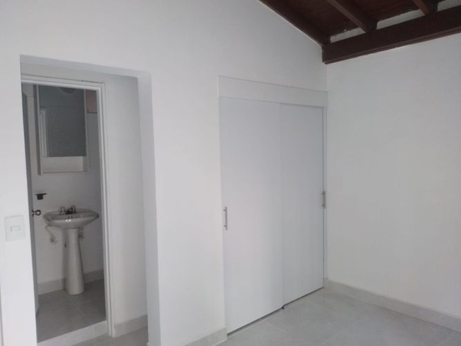 Oficina en arriendo en Belén, Medellín, 155 m² · foto 9 de 13