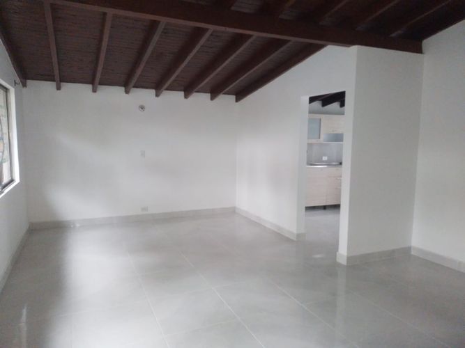 Oficina en arriendo en Belén, Medellín, 155 m² · foto 5 de 13