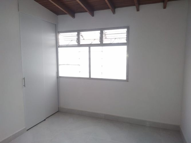 Oficina en arriendo en Belén, Medellín, 155 m² · foto 10 de 13