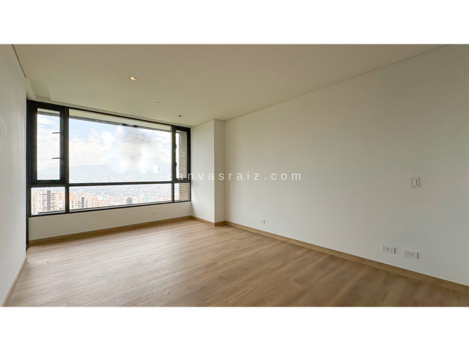 Apartamento de 3 alcobas en venta en Altos Del Poblado, Medellín, 140 m² · foto 6 de 11
