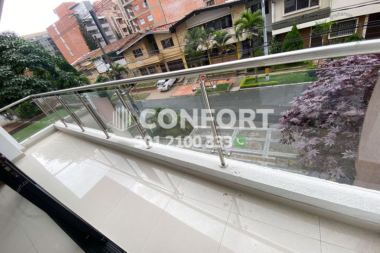Apartamento de 3 alcobas en arriendo en La Castellana, Medellín, 158 m² · foto 2 de 23