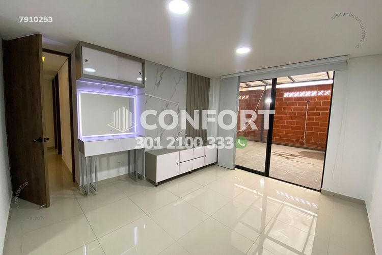 Apartamento de 3 alcobas en arriendo en La Castellana, Medellín, 158 m² · foto 9 de 23