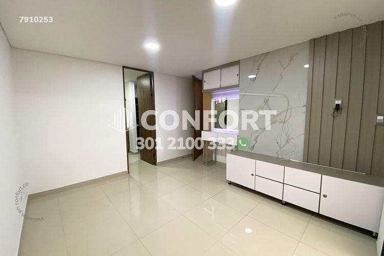 Apartamento de 3 alcobas en arriendo en La Castellana, Medellín, 158 m² · foto 10 de 23