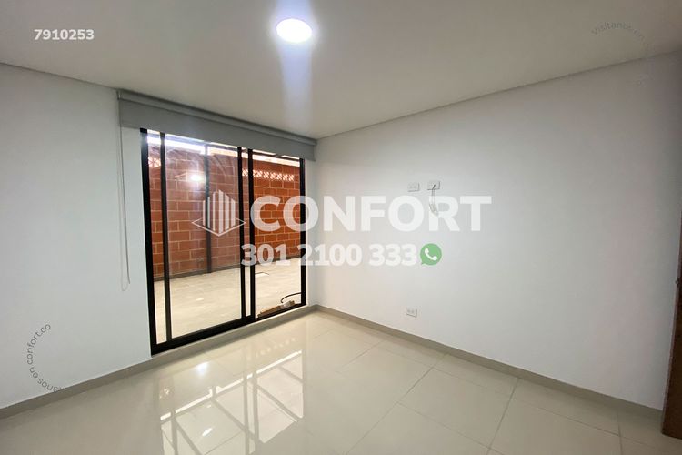 Apartamento de 3 alcobas en arriendo en La Castellana, Medellín, 158 m² · foto 19 de 23