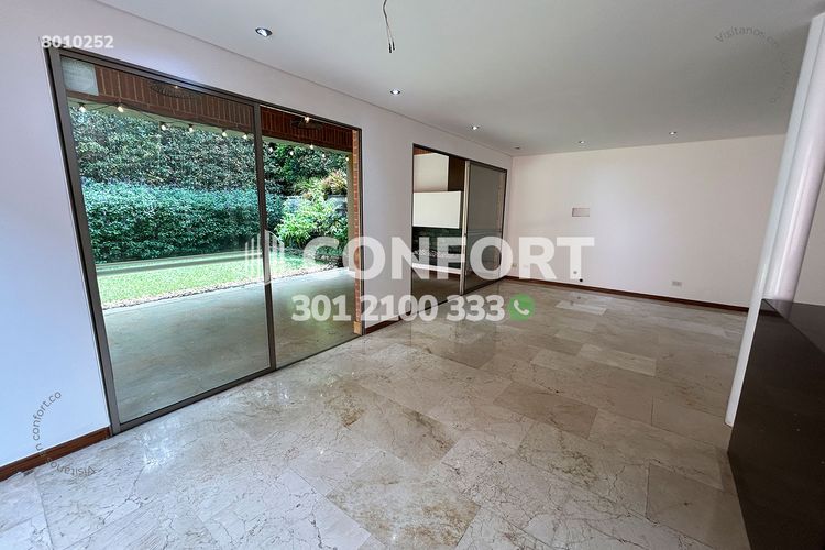 Casa de 3 alcobas en arriendo en Montessori, Envigado, 220 m² · foto 6 de 13
