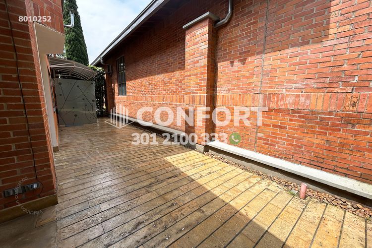 Casa de 3 alcobas en arriendo en Montessori, Envigado, 220 m² · foto 10 de 13