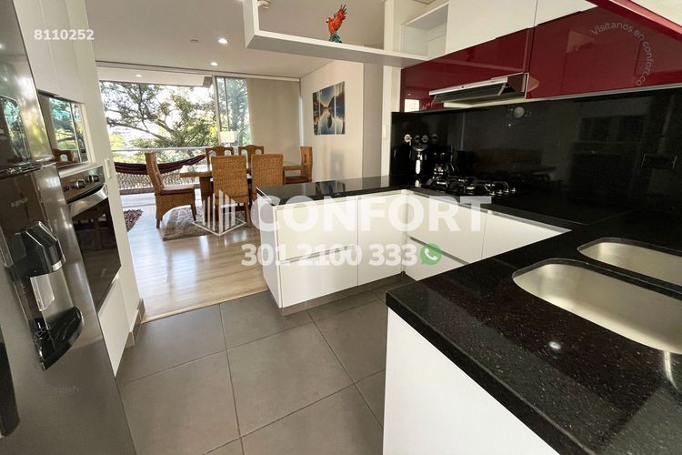 Apartamento de 3 alcobas en arriendo en Santa María De Los Ángeles, Medellín, 128 m² · foto 3 de 19