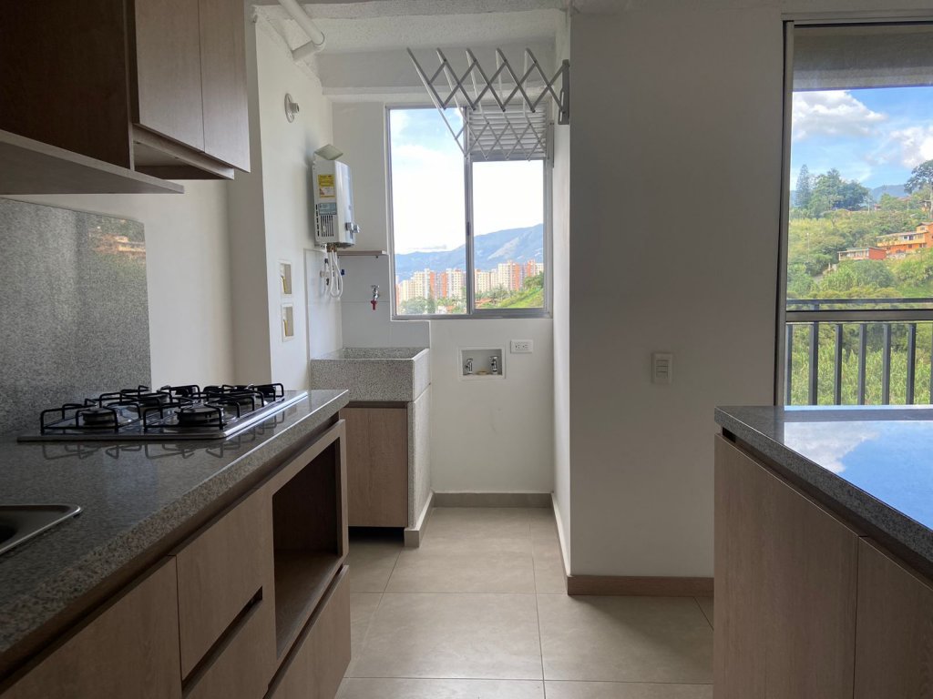 Apartamento en venta en Vereda La Doctora, Sabaneta · foto 10 de 20