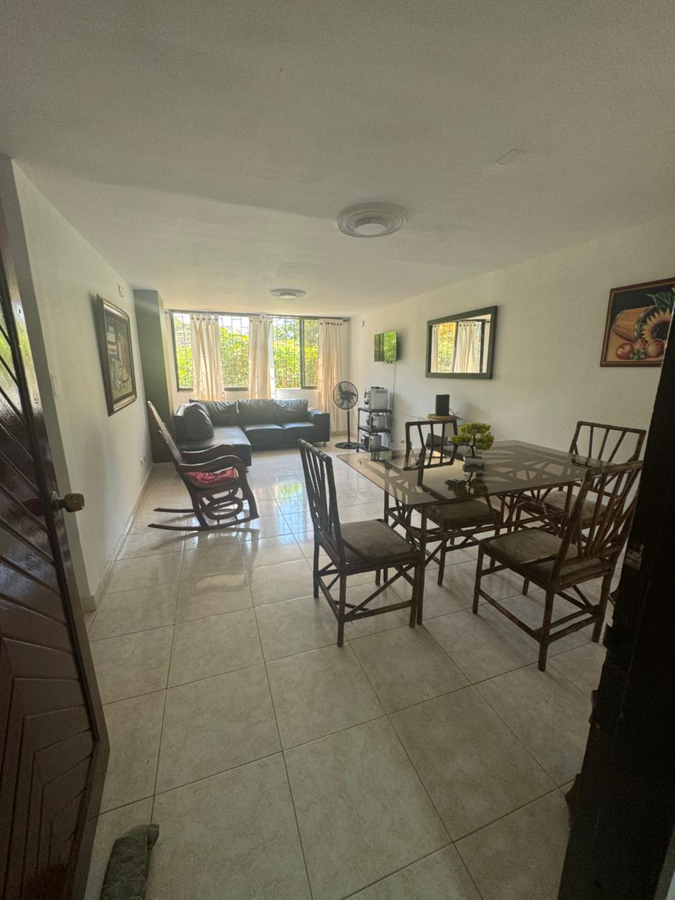 Apartamento en venta en Rodadero, Santa Marta · foto 4 de 24