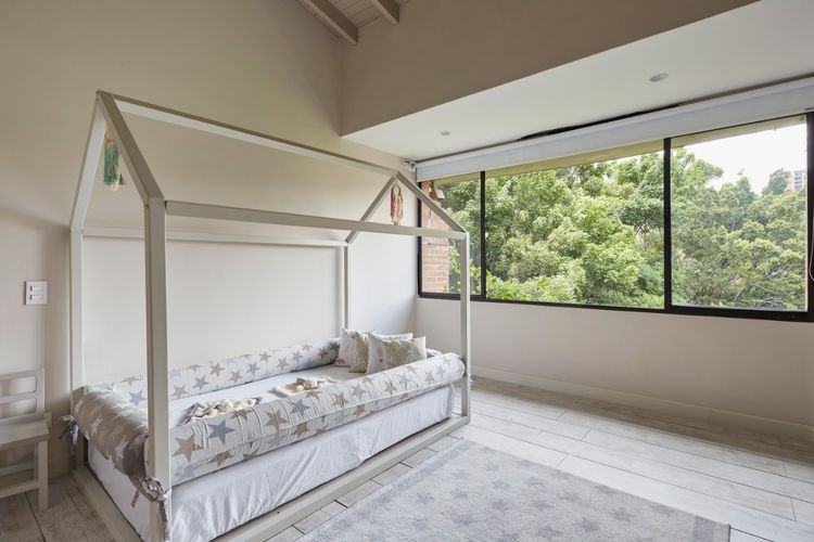 Apartamento de 4 alcobas en venta en El Diamante No. 2, Medellín, 296 m² · foto 17 de 22