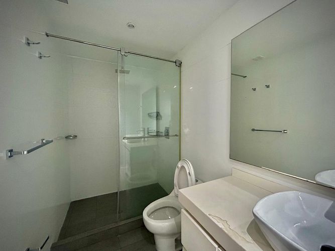 Apartamento de 4 alcobas en venta en Los Rosales, Bogotá, 214 m² · foto 4 de 23