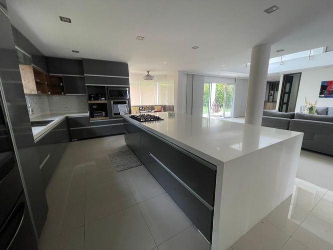 Casa de 4 alcobas en venta en La Morada, Jamundí, 680 m² · foto 8 de 24