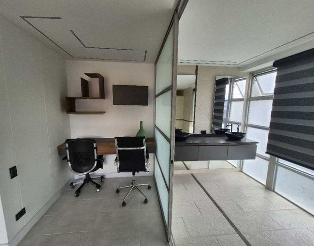 Apartamento de 3 alcobas en arriendo en El Poblado, Medellín, 184 m² · foto 10 de 10