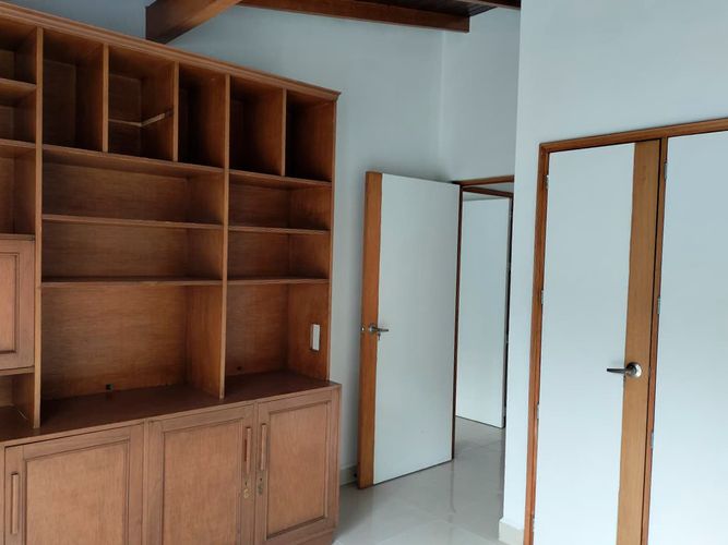 Casa de 4 alcobas en arriendo en El Poblado, Medellín, 300 m² · foto 14 de 19
