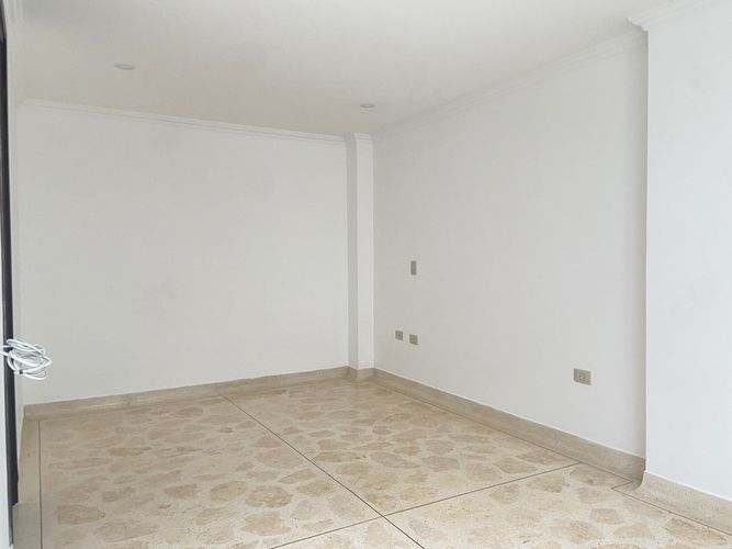 Casa de 4 alcobas en venta en Entreamigos, Sabaneta, 400 m² · foto 14 de 20