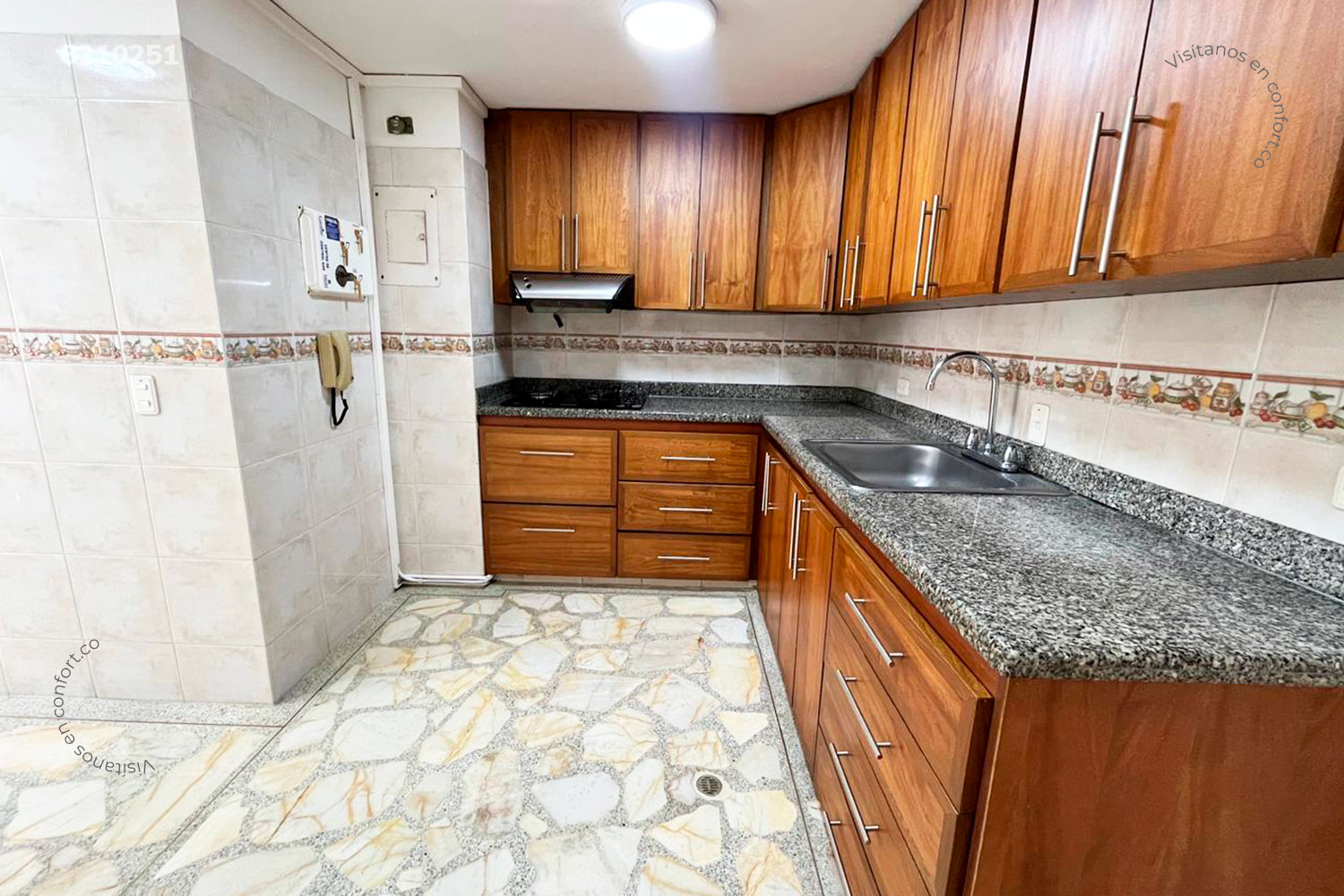 Apartamento en arriendo en Los Balsos, Medellín · foto 4 de 22