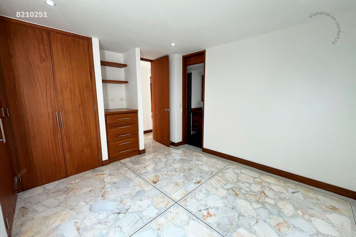 Apartamento en arriendo en Los Balsos, Medellín · foto 15 de 22