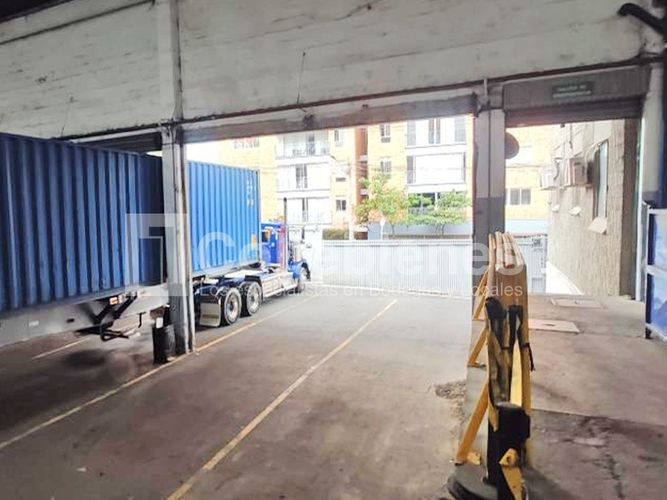 Bodega en venta en Manuel Restrepo, Sabaneta, 3198 m² · foto 5 de 18